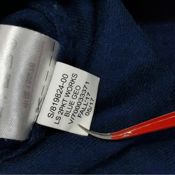 Old Navy Youth Pocket Long Sleeve Shirt - Picture 5 of 5